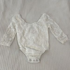 NWT - Bailey’s Blossoms White Long Sleeve Lace Leotard - 9-12 months